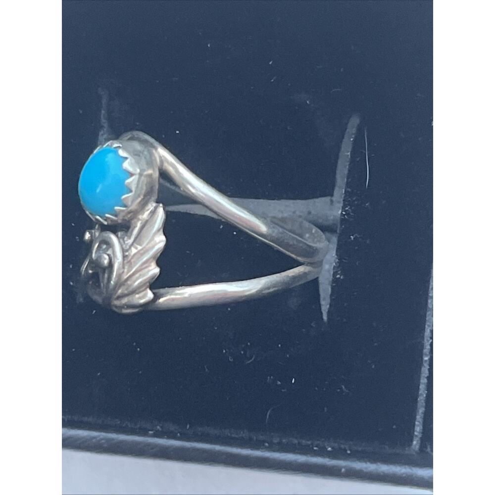 Vintage Southwestern Sterling Silver Turquoise Ring Signed Size 7 - Picture 6 of 9